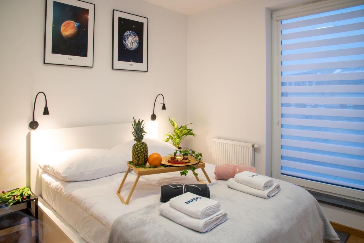 Maya'S Flats & Resorts 49 - Spacious 3 Rooms Apartment In Szafarnia Гданськ Екстер'єр фото